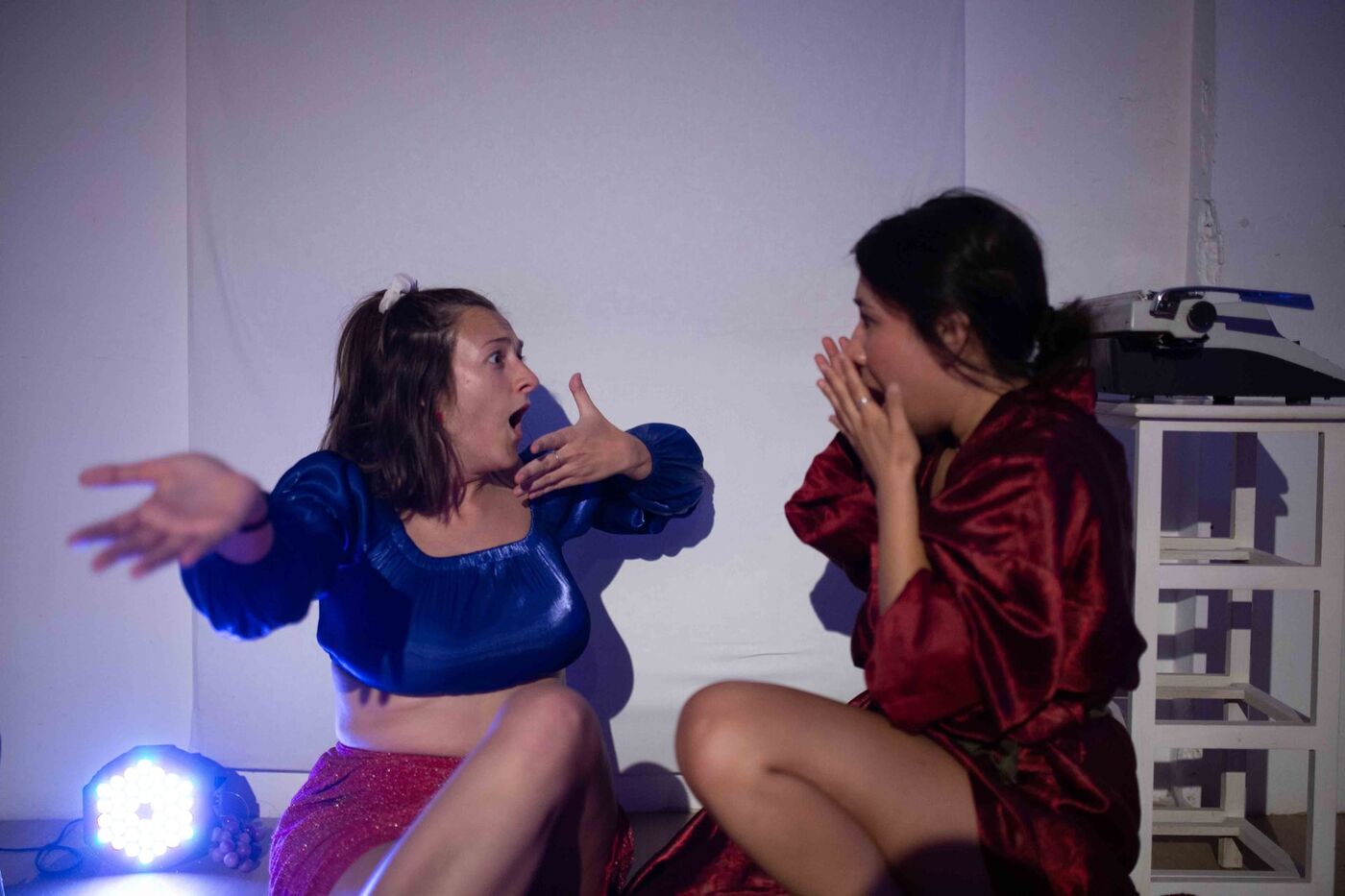 Entrenamiento actoral en Barcelona — escucha y presencia en la improvisación